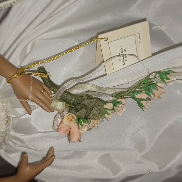 VANESSA PORCELAIN BRIDE 👰‍♂ DOLL ..Artist: JUDY BELLE - Picture 14 of 14